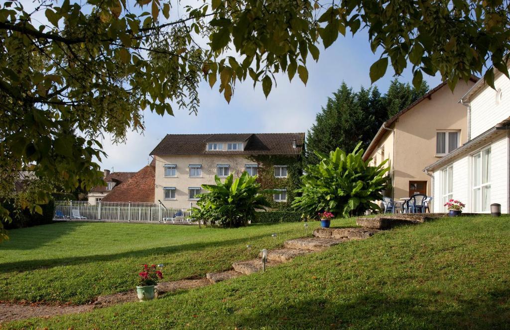 Logis Hotel Du Pont Neuf Le Veurdre Kültér fotó