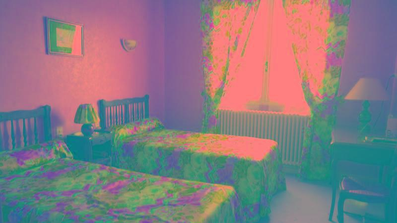 Logis Hotel Du Pont Neuf Le Veurdre Kültér fotó